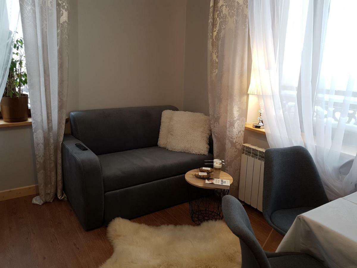 Antonowka Villa Trybsz Ngoại thất bức ảnh