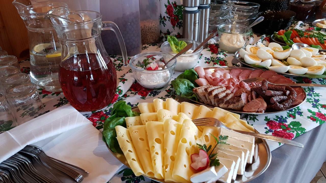 Antonowka Villa Trybsz Ngoại thất bức ảnh