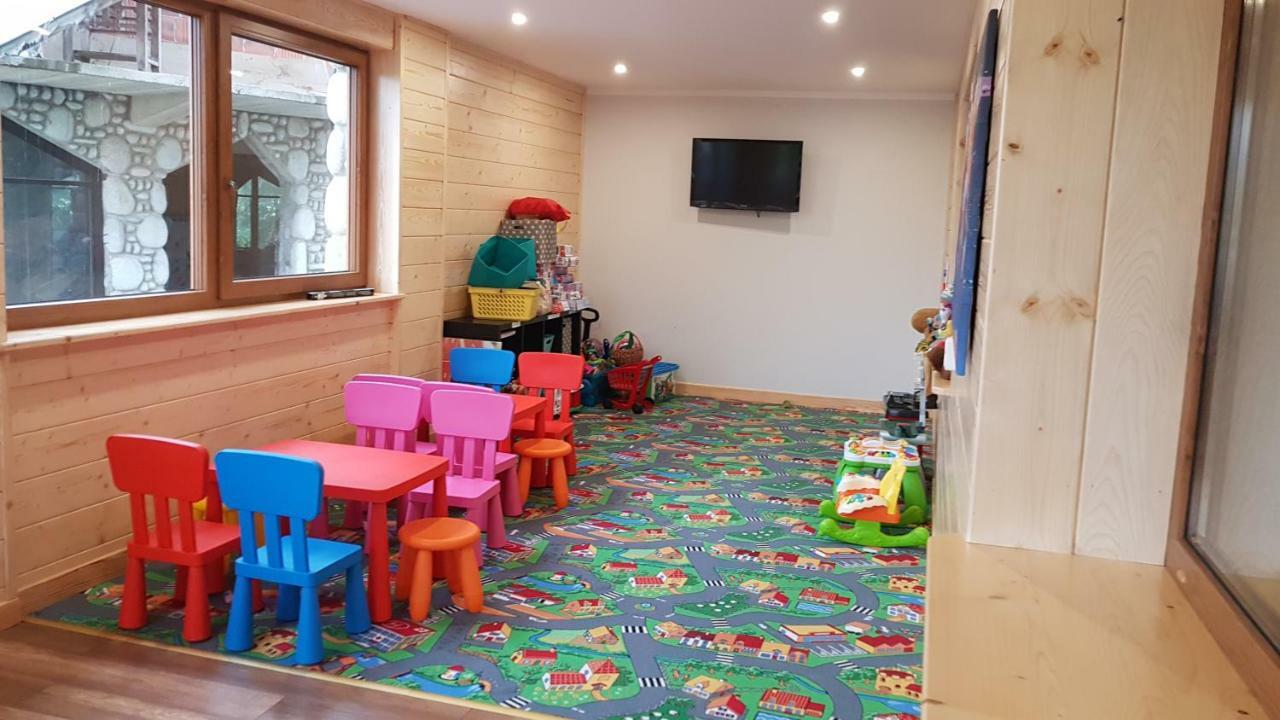 Antonowka Villa Trybsz Ngoại thất bức ảnh