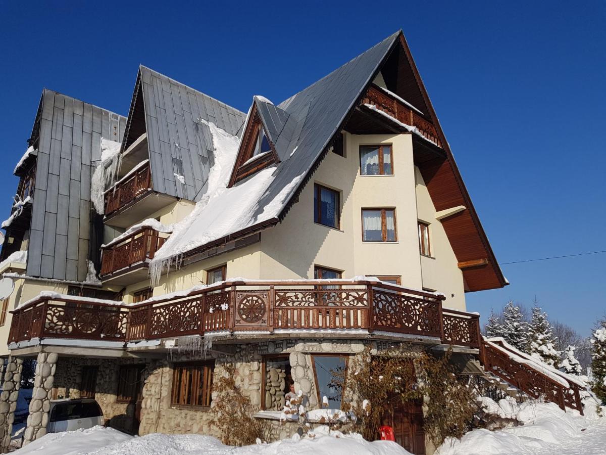 Antonowka Villa Trybsz Ngoại thất bức ảnh